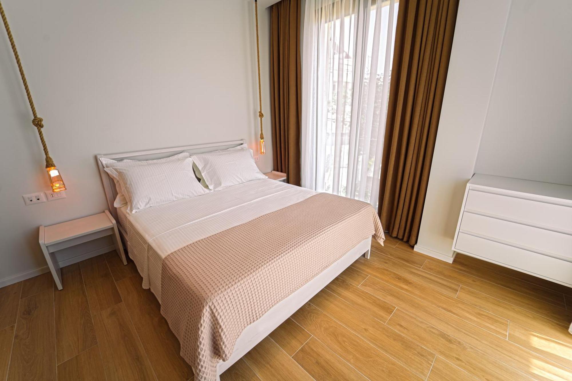 Hotel Vila 19 Dhërmi 외부 사진