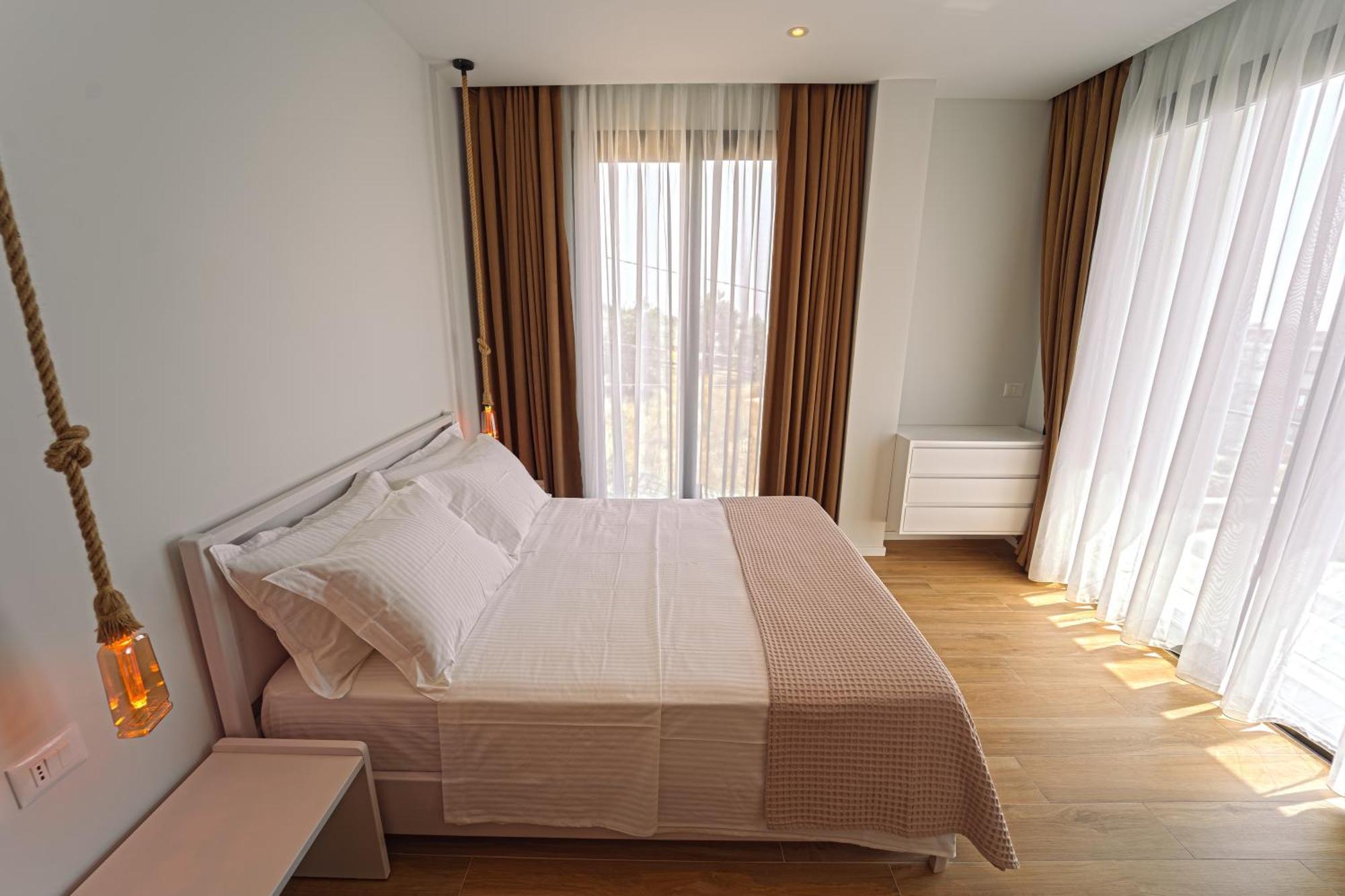 Hotel Vila 19 Dhërmi 외부 사진