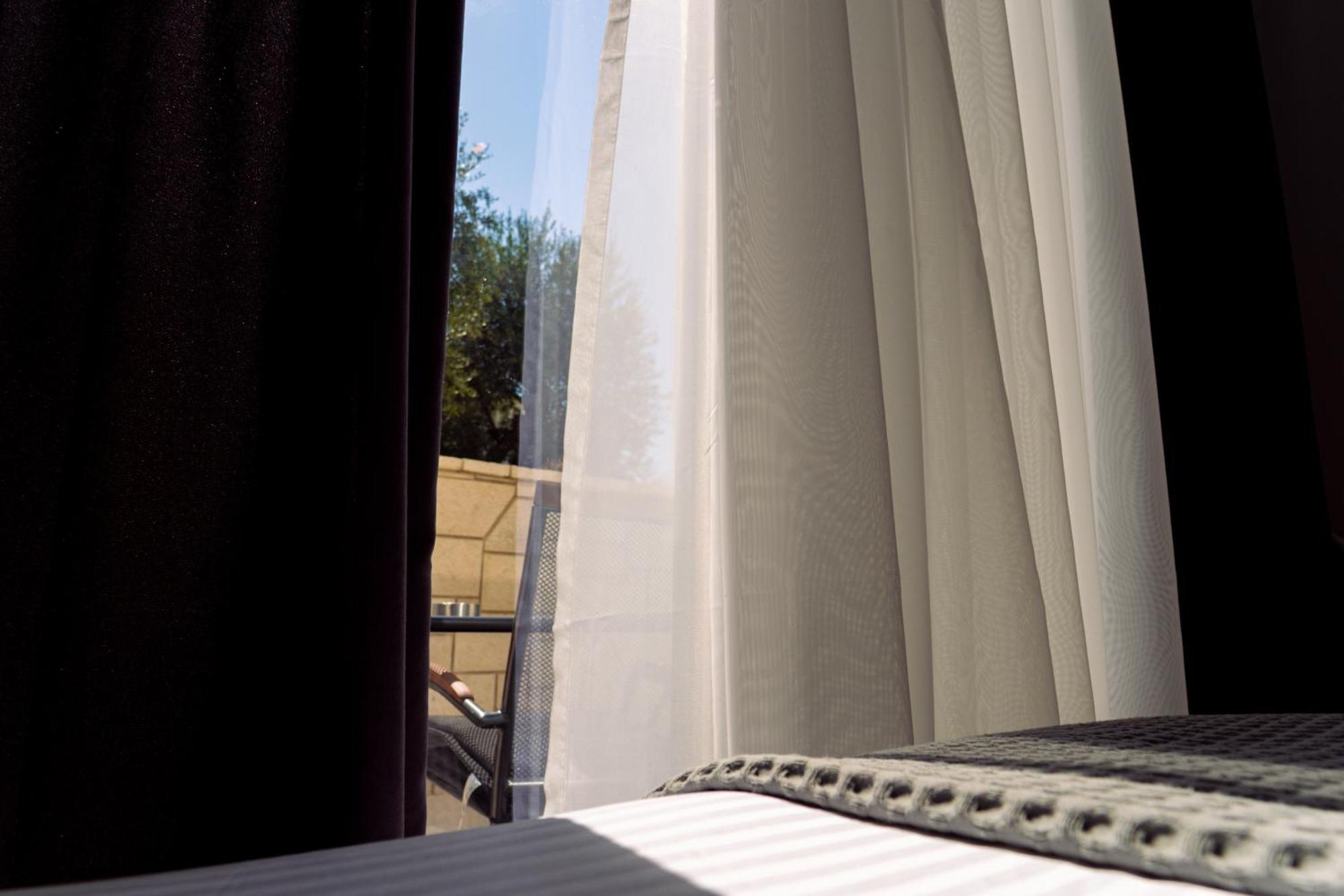 Hotel Vila 19 Dhërmi 외부 사진
