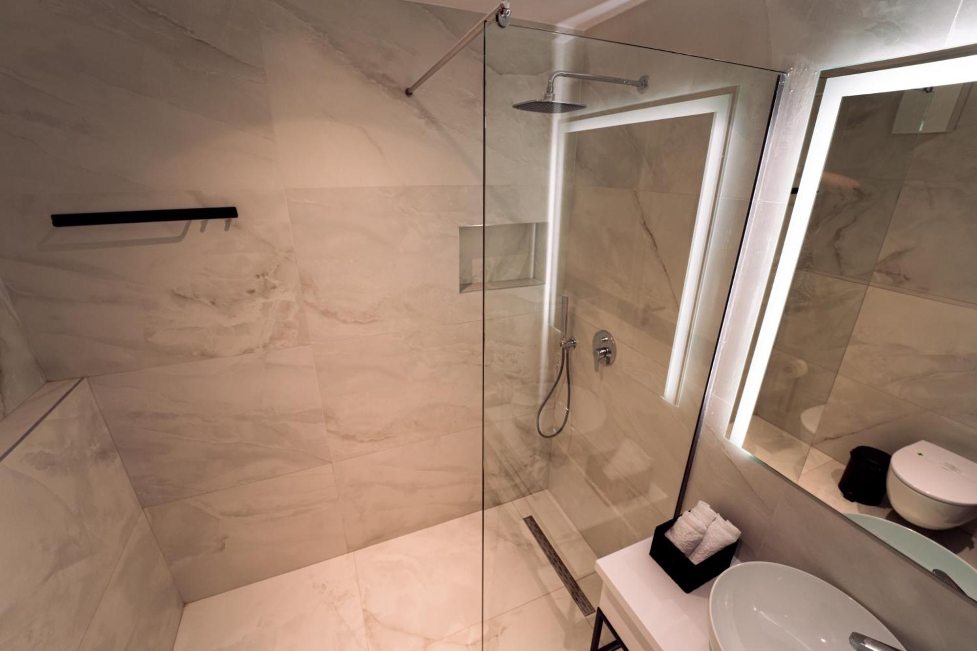 Hotel Vila 19 Dhërmi 외부 사진