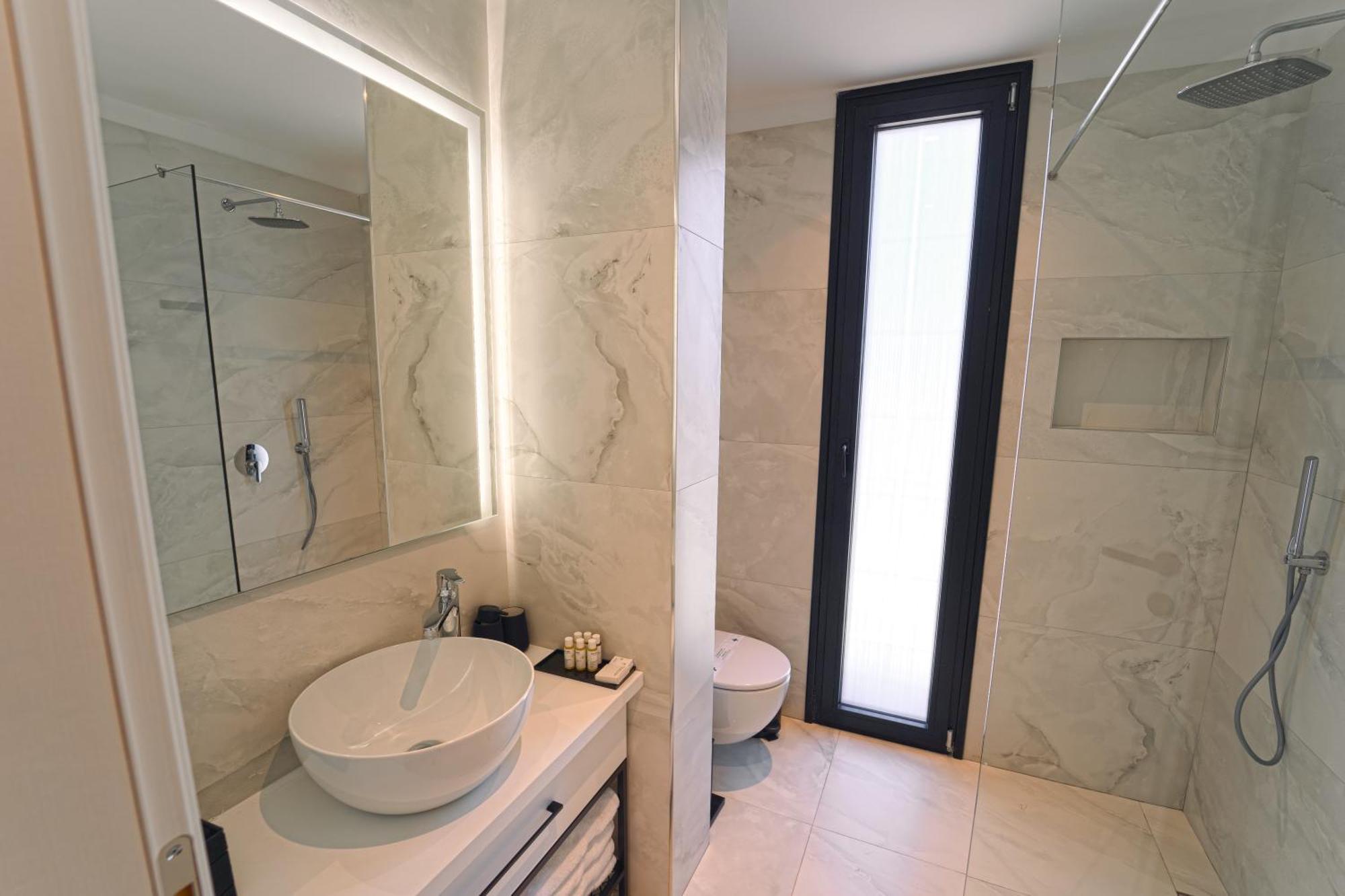Hotel Vila 19 Dhërmi 외부 사진